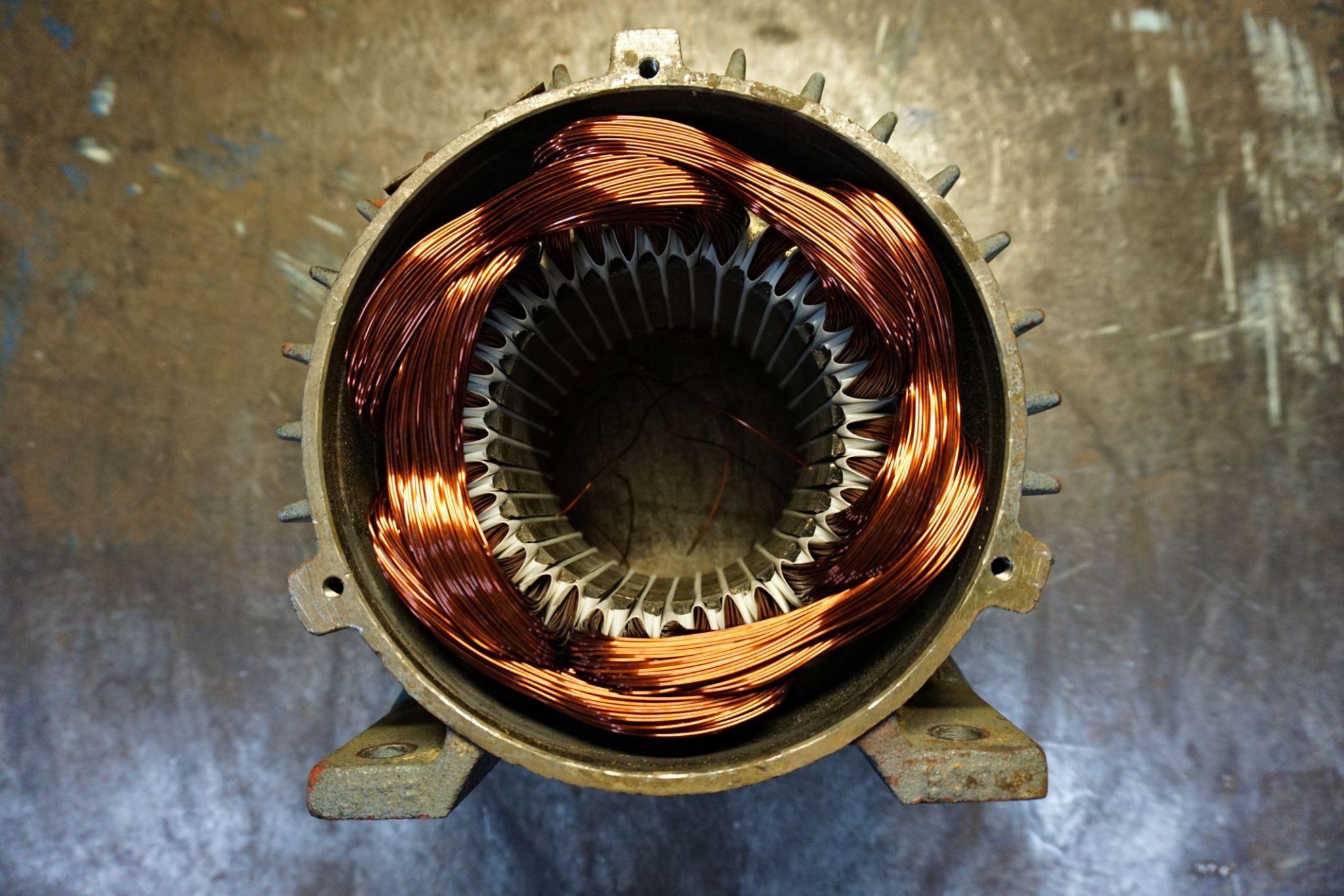 1. Elektrik Motorlarında Bobinaj Nedir, Nasıl Yapılır ve Neden Önemlidir?